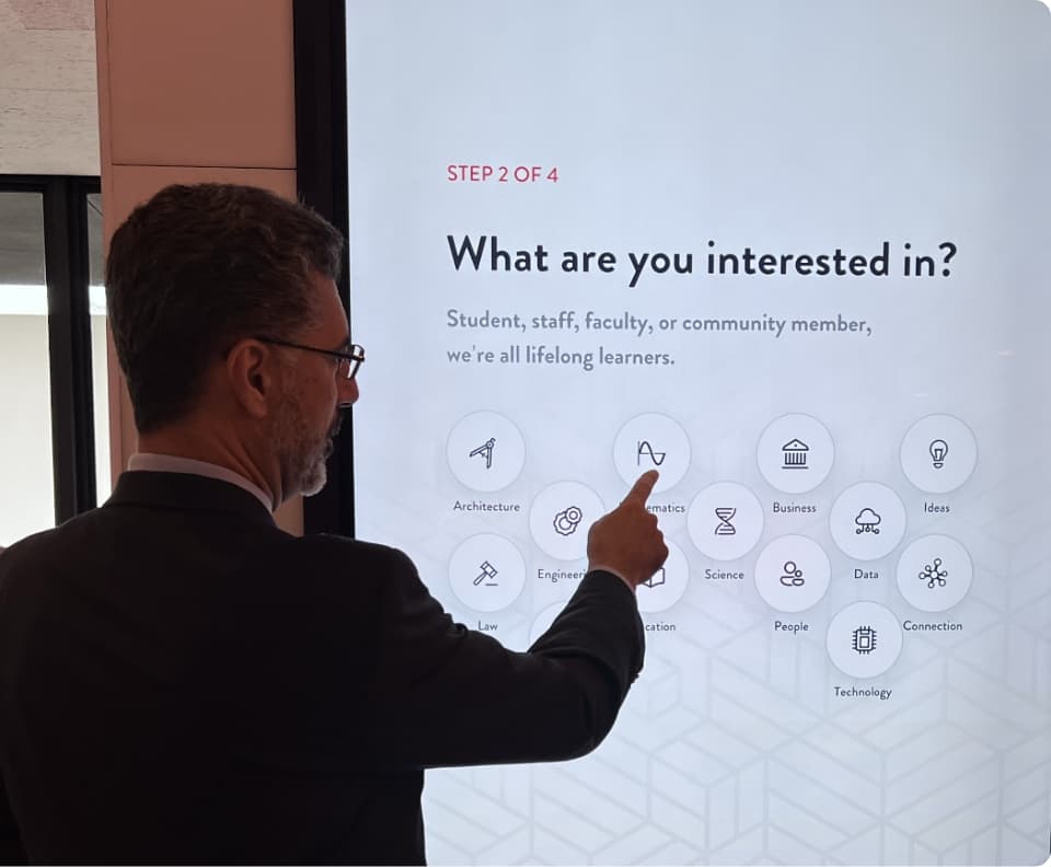 Dynamic lobby installation